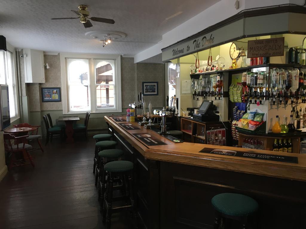 史云顿 Duke Of Edinburgh酒店 外观 照片